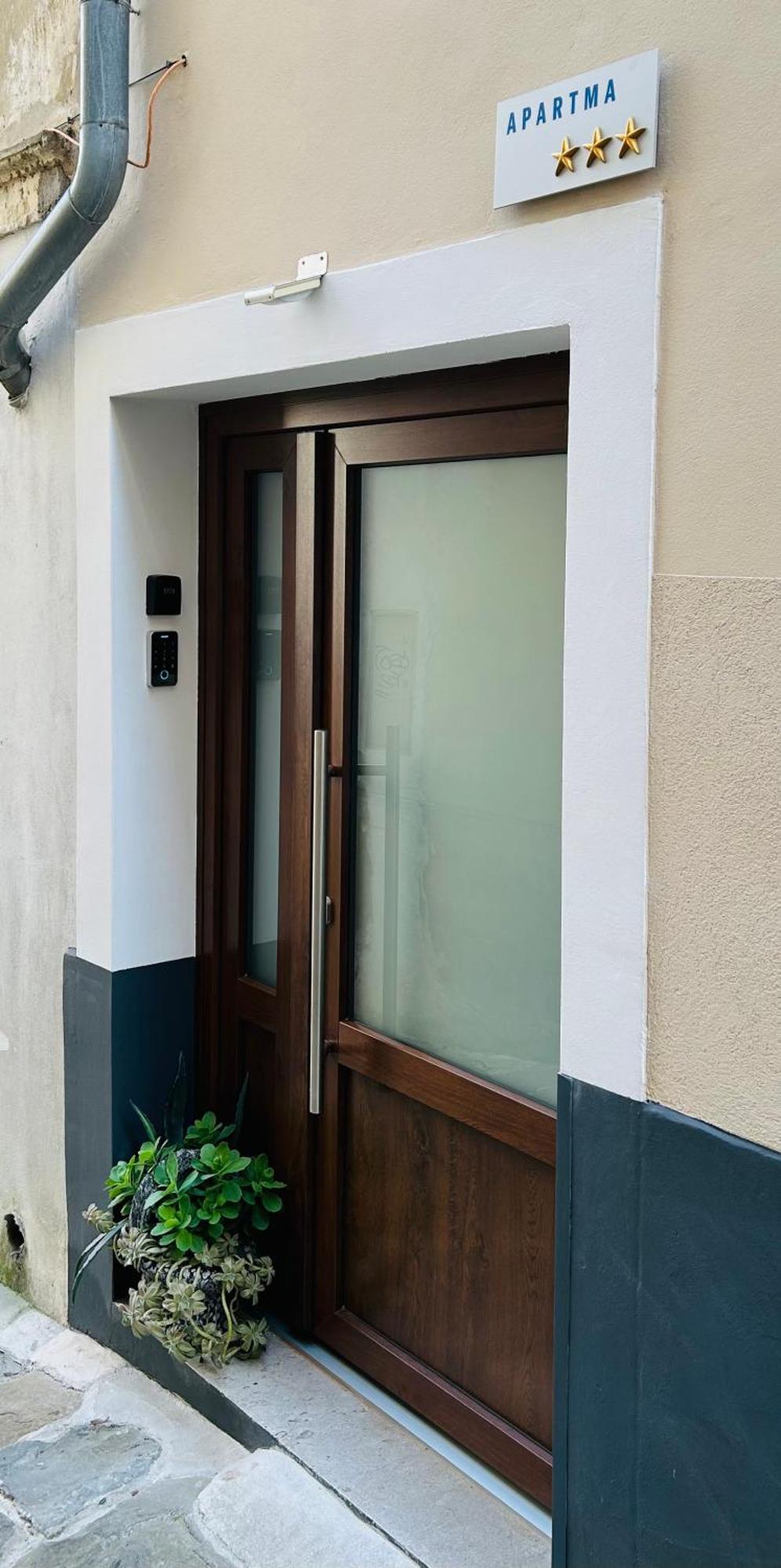 Apartma Tayana Piran - Parking Included !!! ภายนอก รูปภาพ